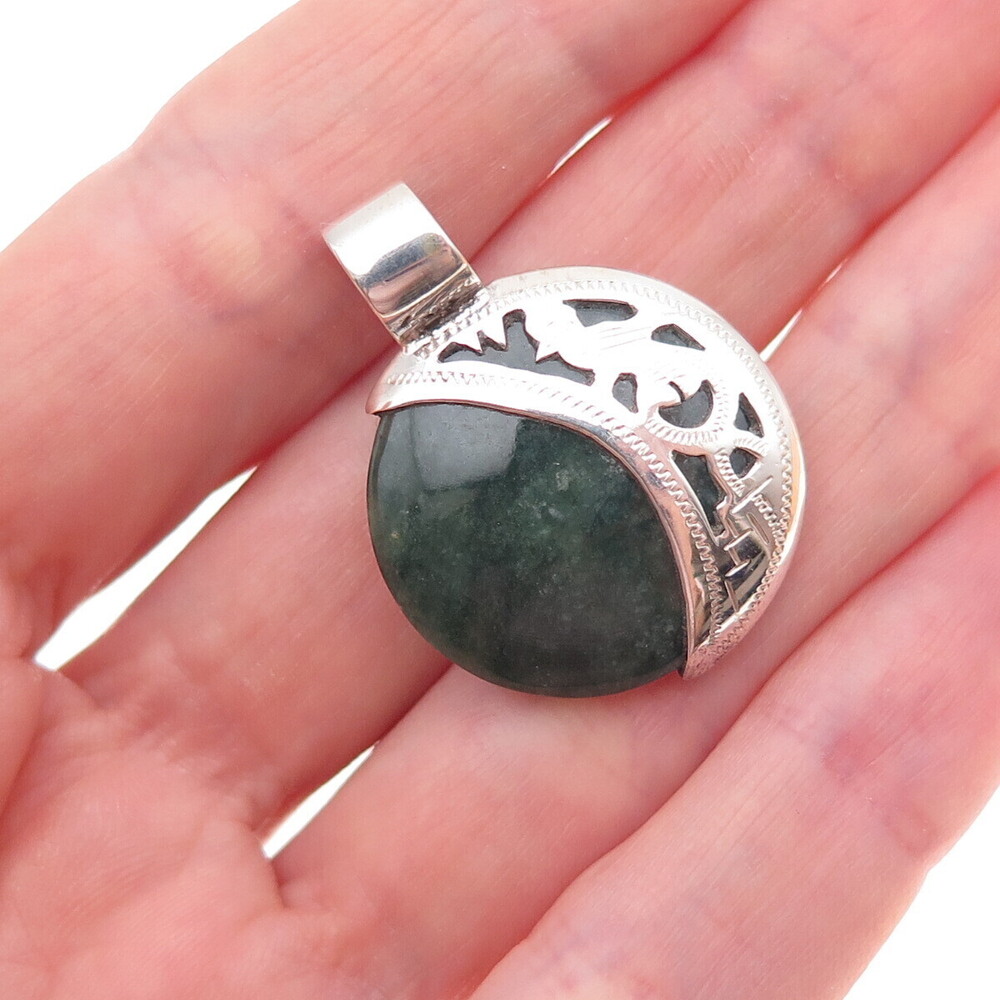 925 Sterling Silver Vintage Real Jade & Black Onyx Eclipse Dual Sided Pendant